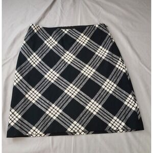 Womens Talbots Wool Skirt Plaid 10 Petite Lined Black White Trendy Chic Elevated